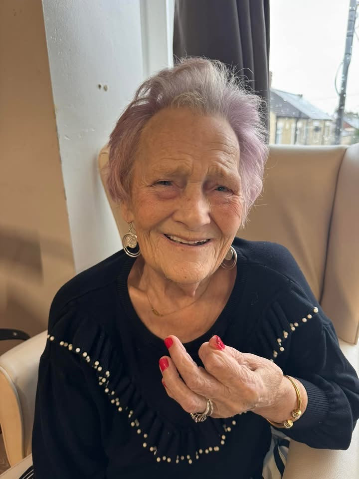 Glammed up even in later life.